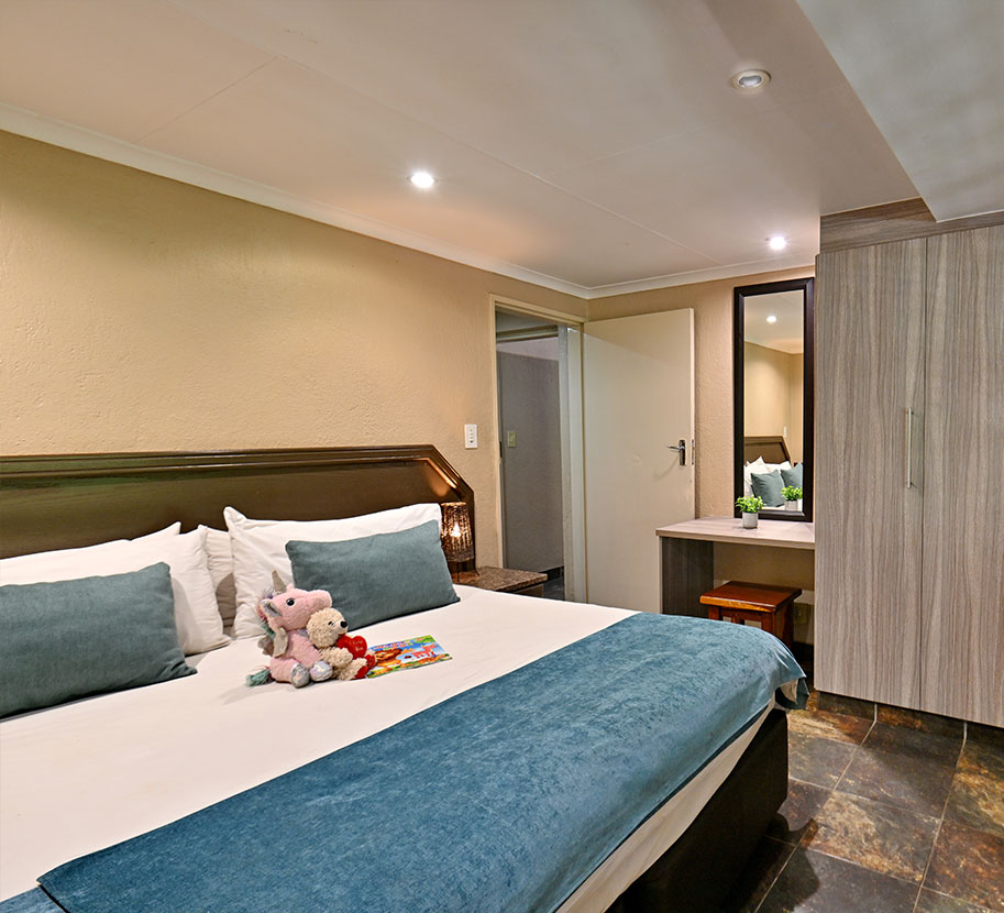 8-Sleeper-Unit-Image-4-min