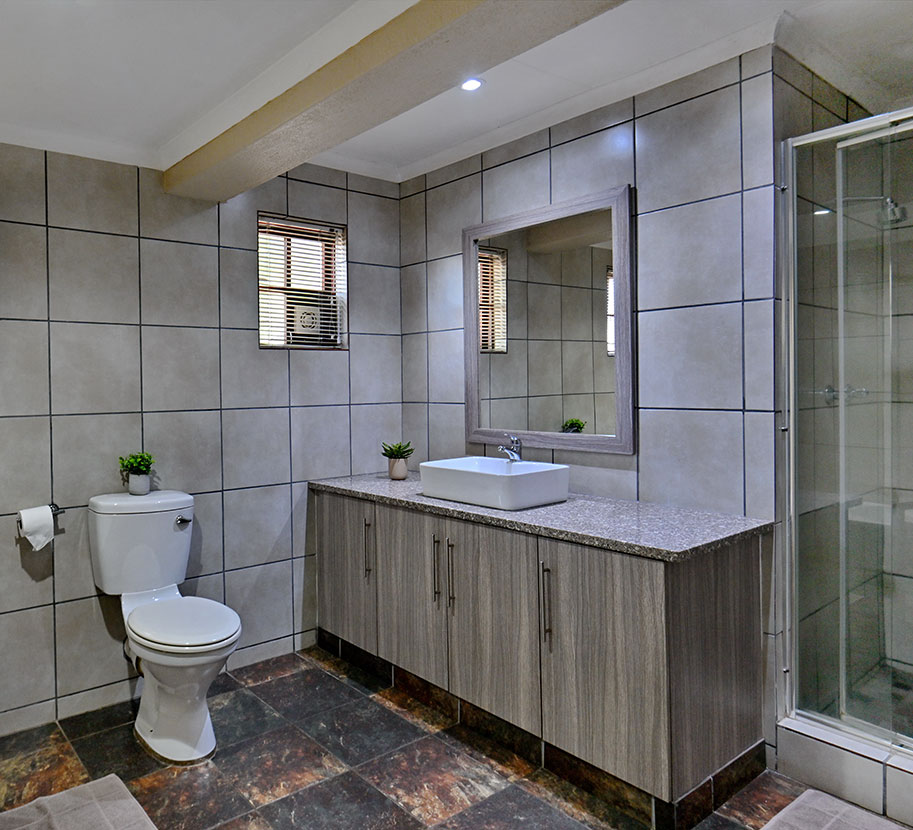 8-Sleeper-Unit-Image-9-min